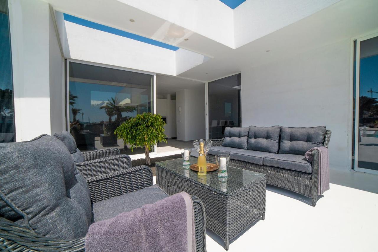 Valhalla Villa Playa Blanca  Exterior photo